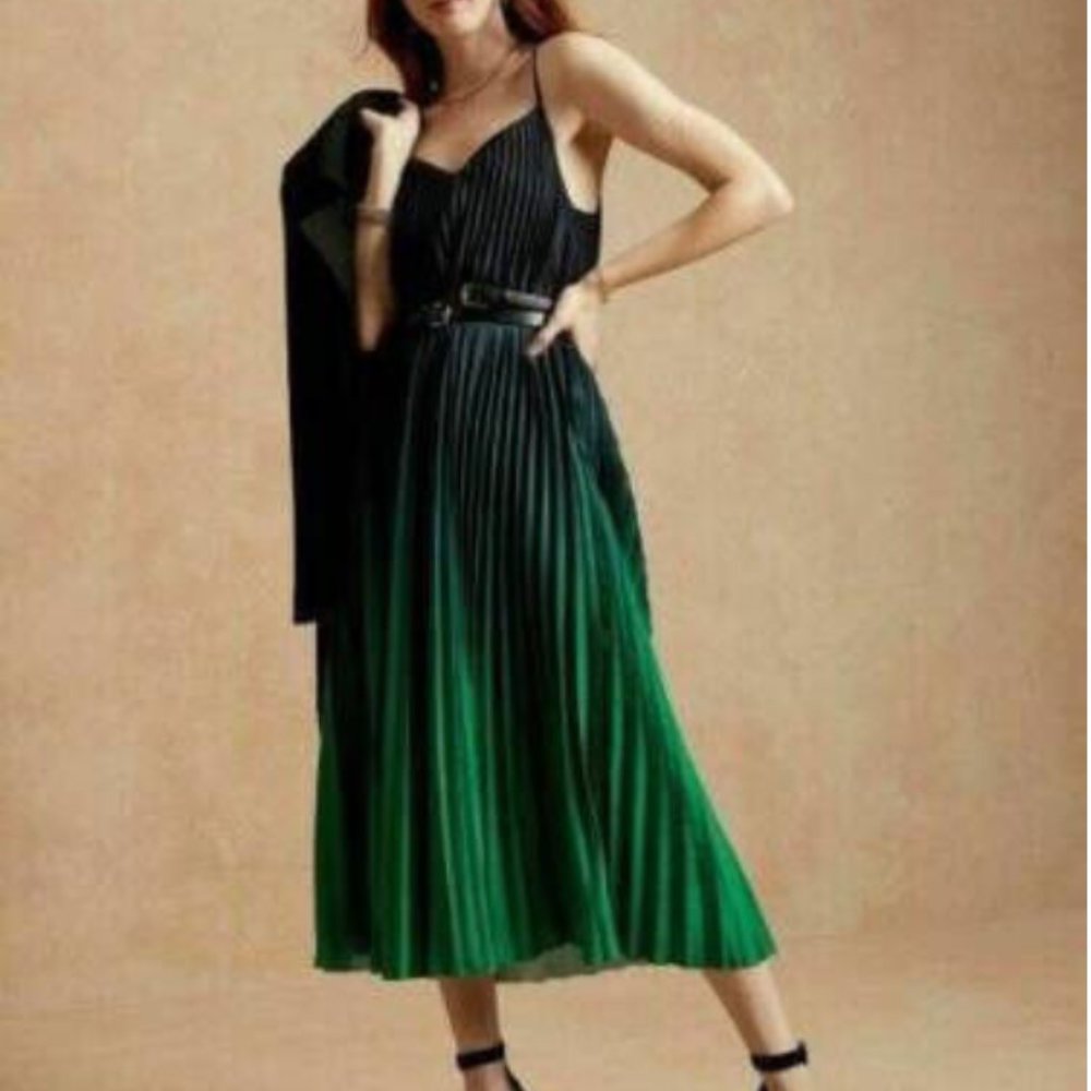 Banana Republic Factory Pleated Ombré Dress XS Tall